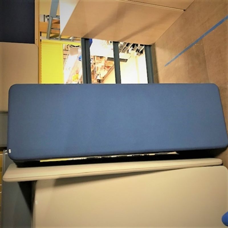 Bordsskärm Softline mörkblå 180x60 cm - begagnad