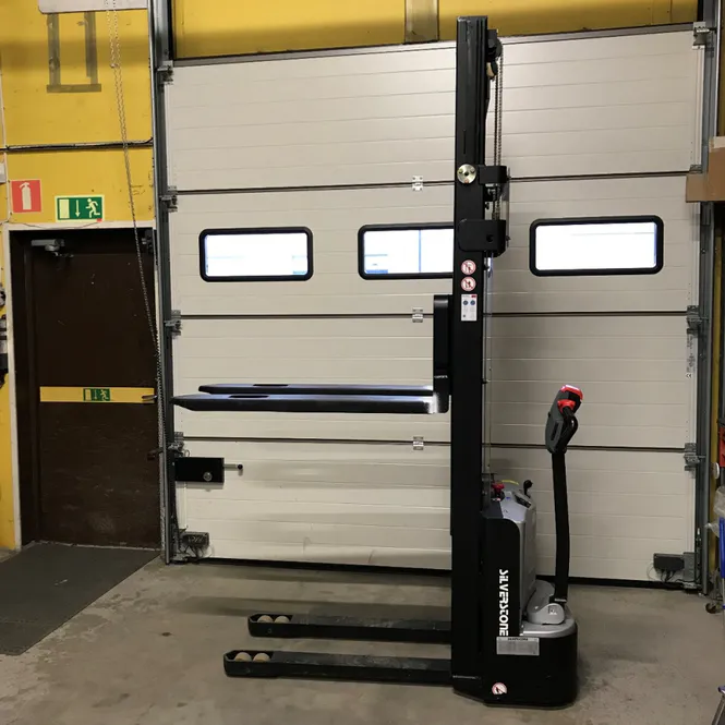 Huvudbild Ledstaplare ES10-10ES 3300mm - begagnad