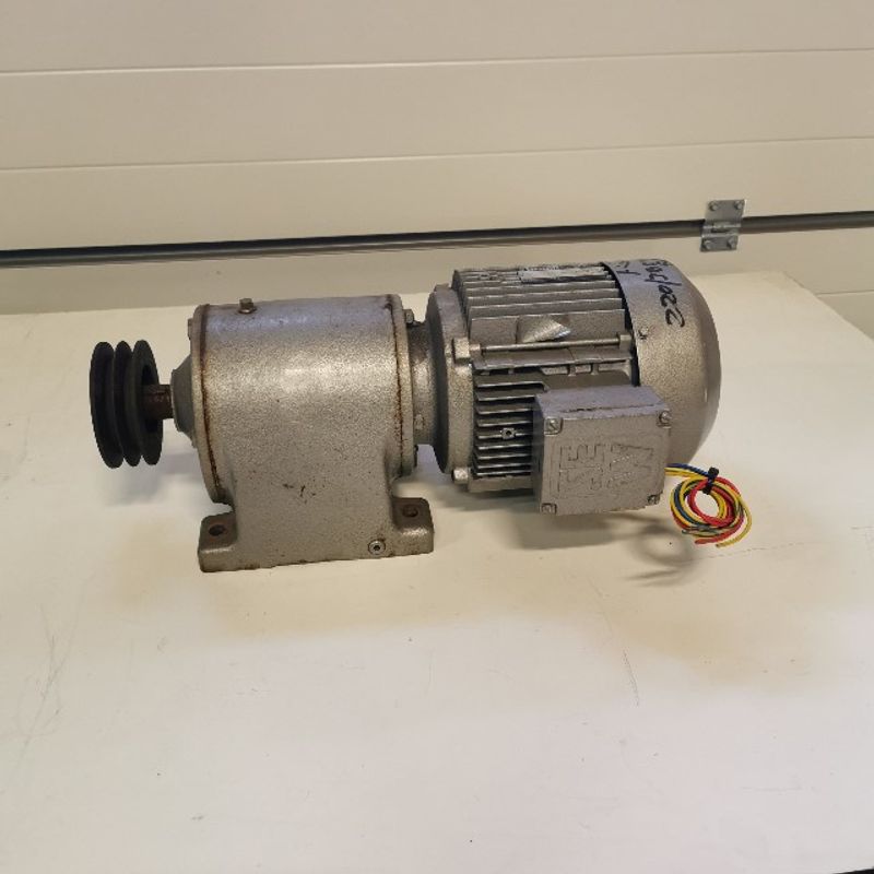 Motor Sew Eurodrive R60DT90L4 - begagnad