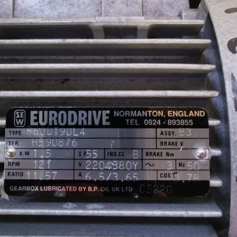 Motor Sew Eurodrive R60DT90L4 - begagnad